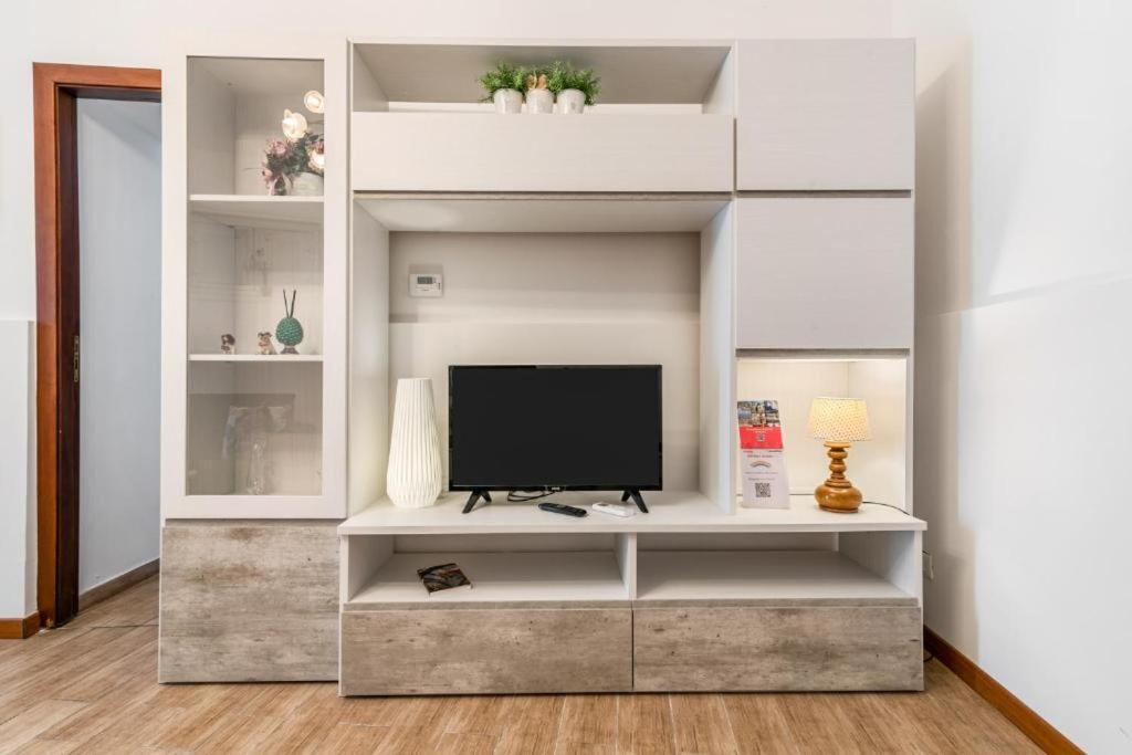 Arcobaleno Nuova Gestione Apartman Palermo Kültér fotó